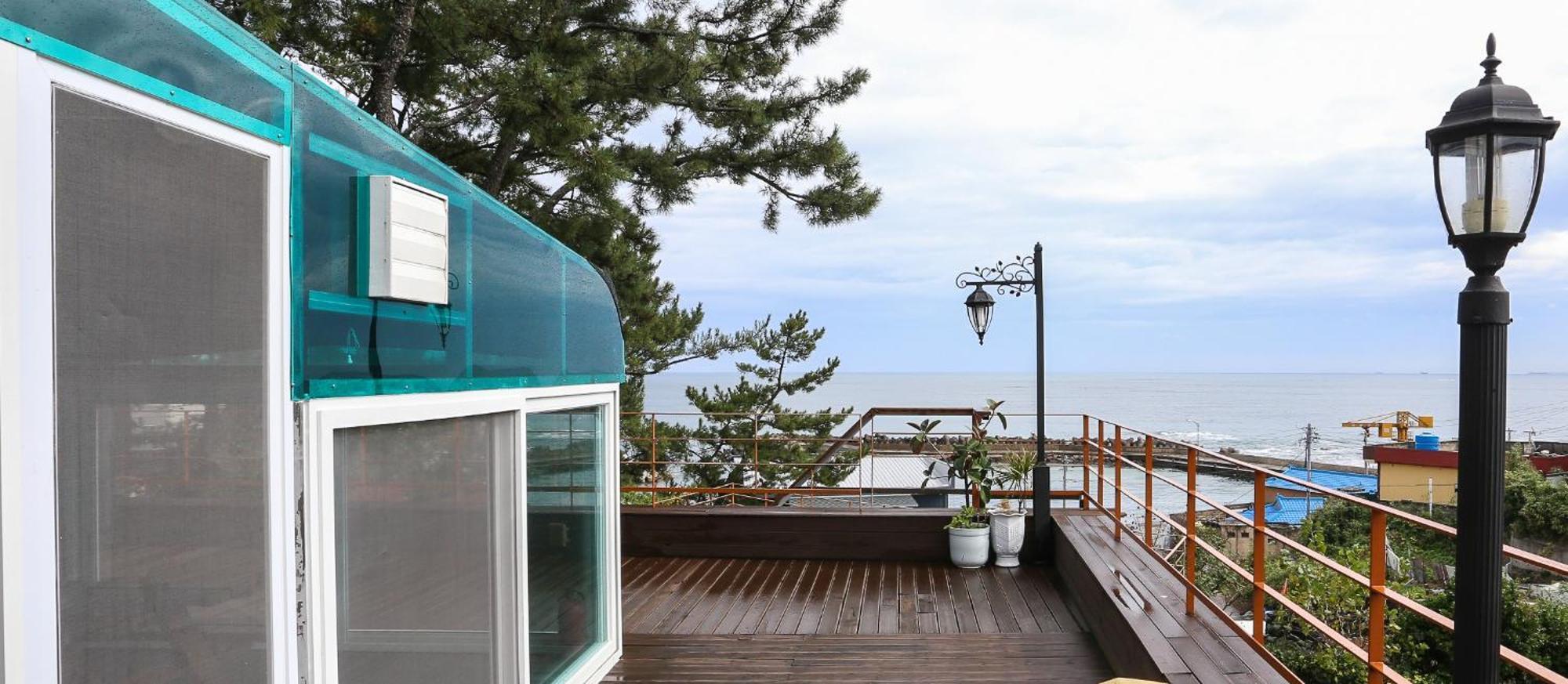 Pohang Ssideurim Pensyeon Exterior photo